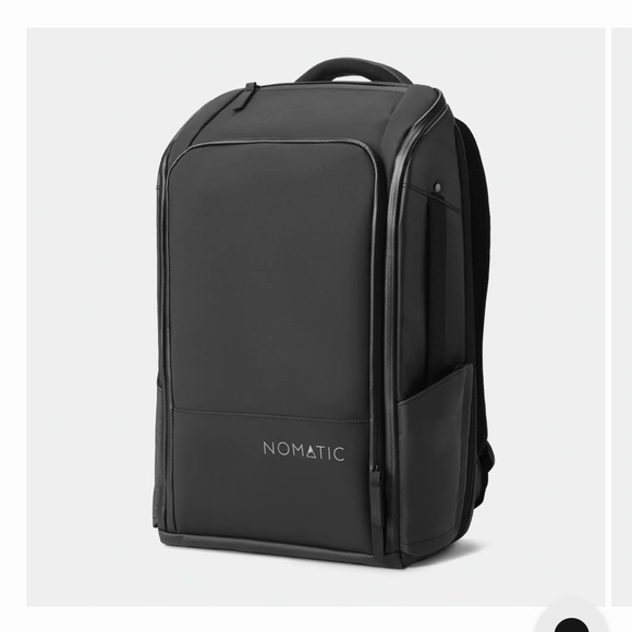 Nomadic 20L Backpack in black. Like new, used once - Picture 4 of 11